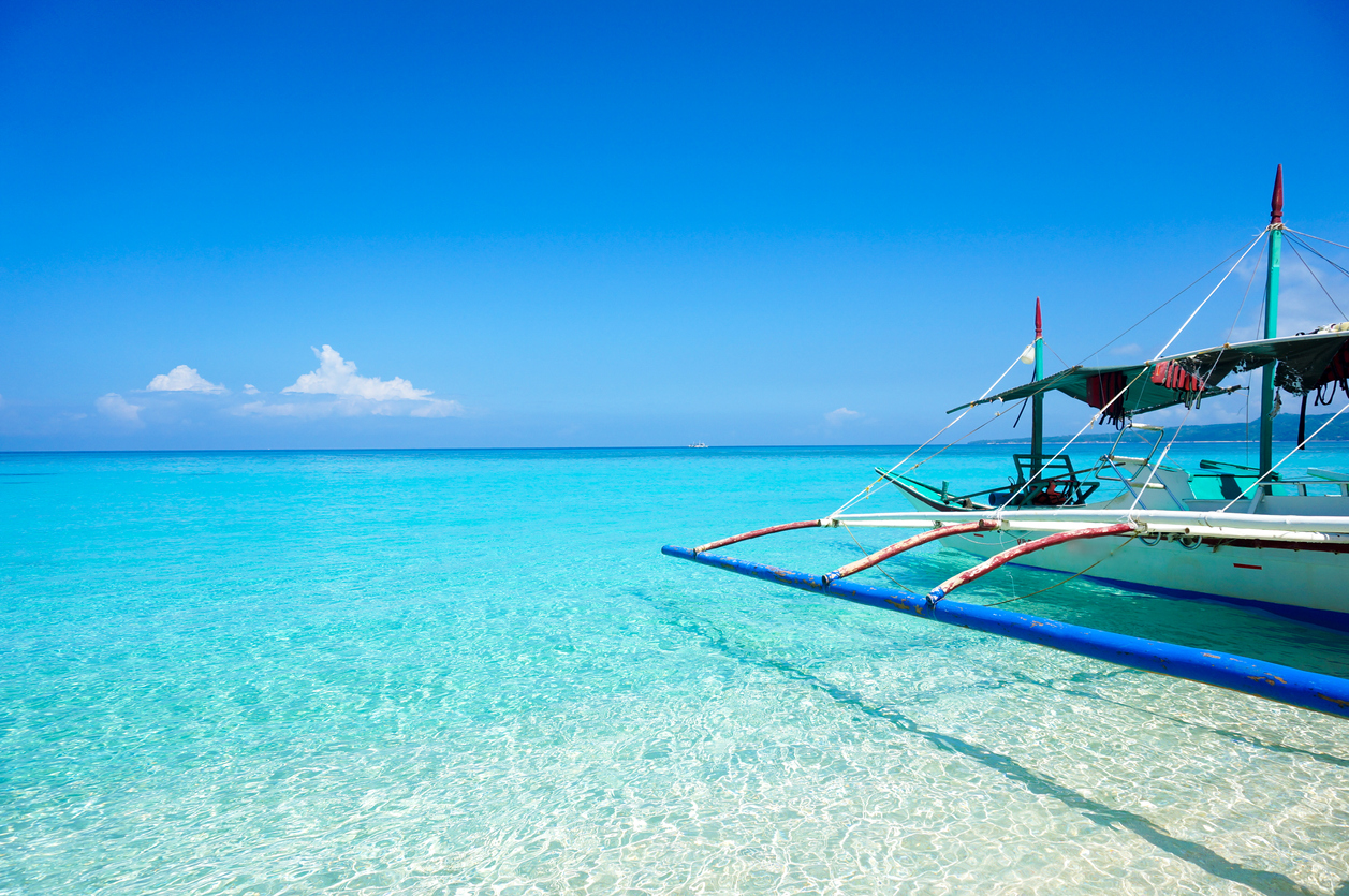 sea in boracay - Alidays