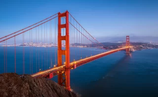 vista panoramica del famoso Golden Gate Bridge visto dal belvedere Battery Spencer